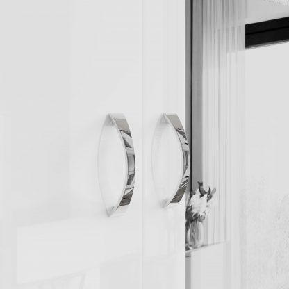 Chilton white gloss 2 door mirrored wardrobe handle detail