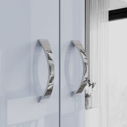 Chilton grey gloss 3 door wardrobe handle detail