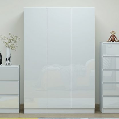 Stora Push to Open 3 Door White Gloss Wardrobe - Image 3