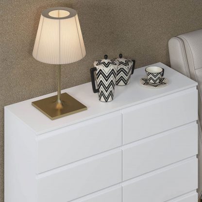 Carlton matt white 8 drawer top view