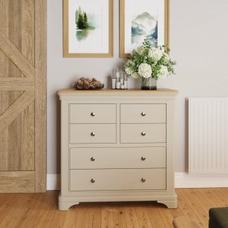 Faire 4+2 Chest in Putty with Oak Top