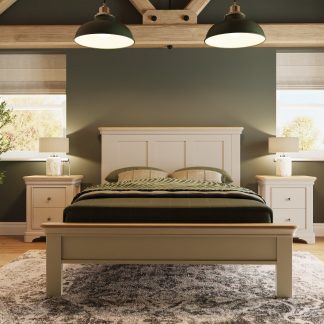 Faire 4ft6 Panel Bed in Putty