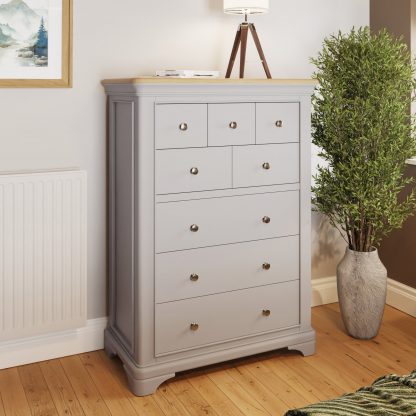 Faire 8 Drawer Chest in Dove Grey with Oak Top - Image 10