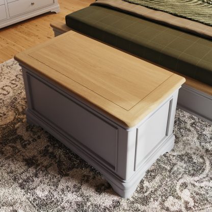 Faire Blanket Box in Dove Grey with Oak Top - Image 2