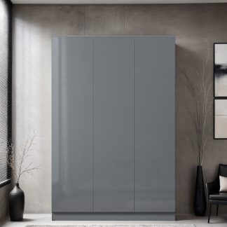 FWStyle Stora 3 Door Wardrobe - Grey Gloss Front